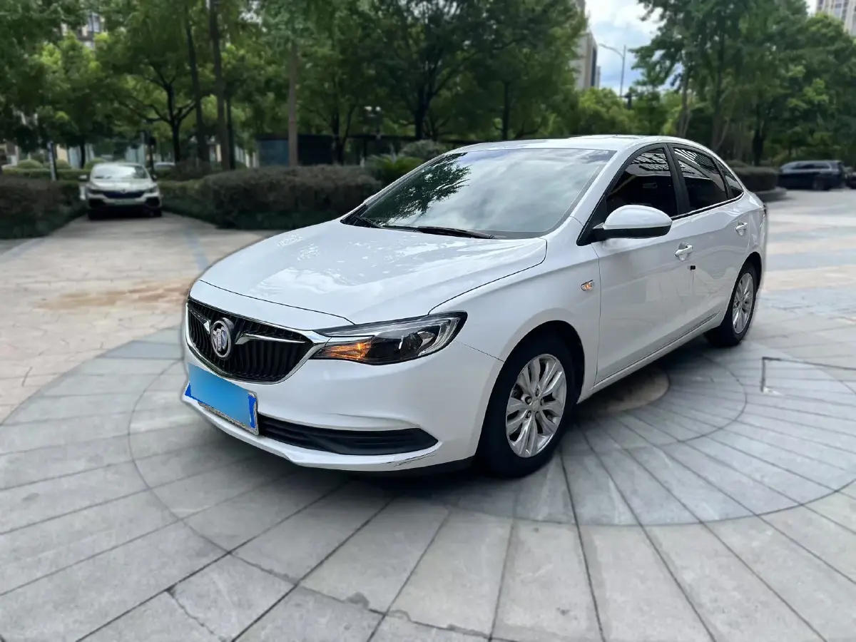 2020 Buick Regal 2.0T 237HP L4 9AT