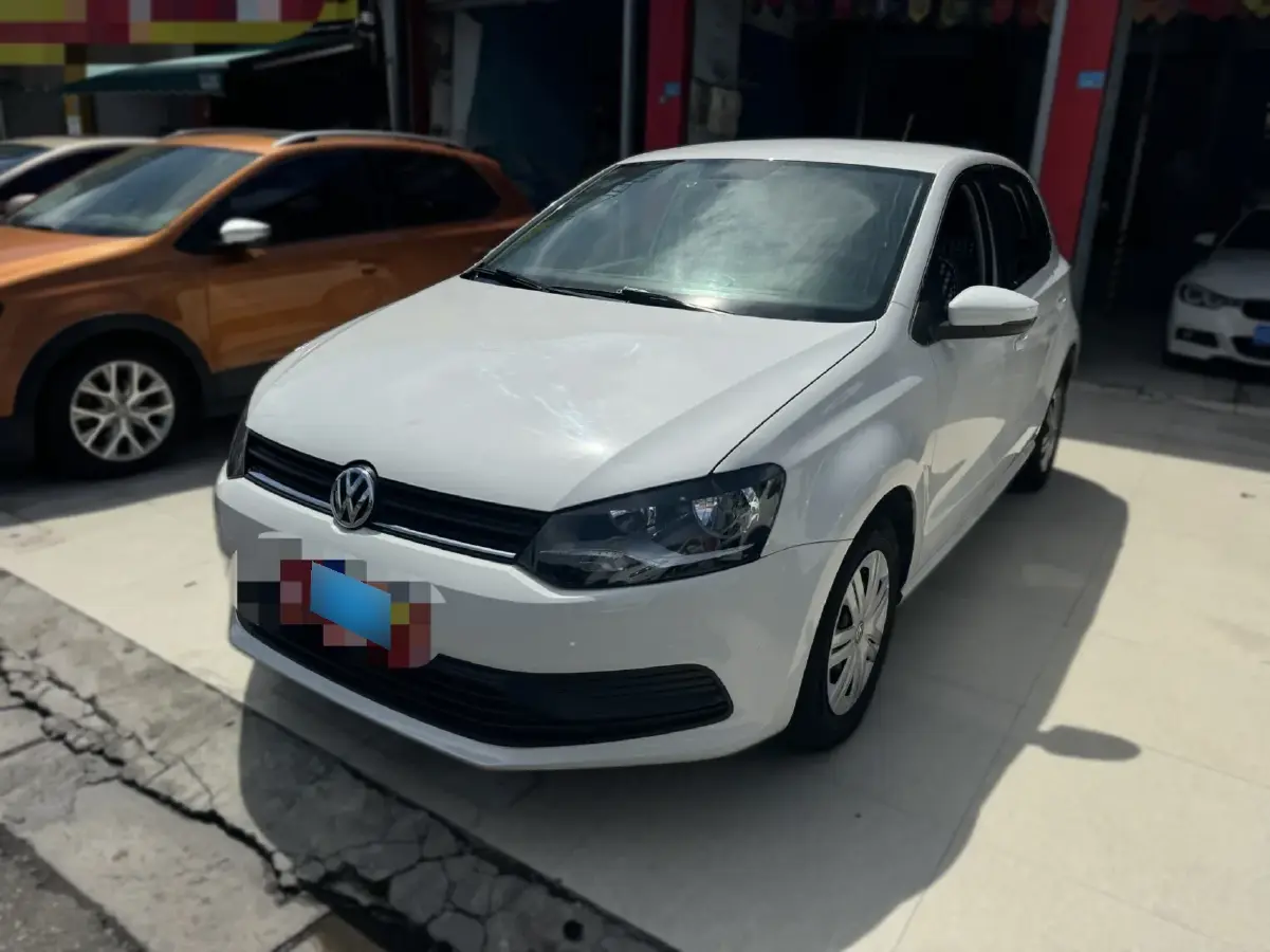 2018 Volkswagen Polo 1.5L 110HP L4 6AT