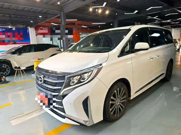 2021 GAC Trumpchi M8 2.0T 252HP L4 8AT