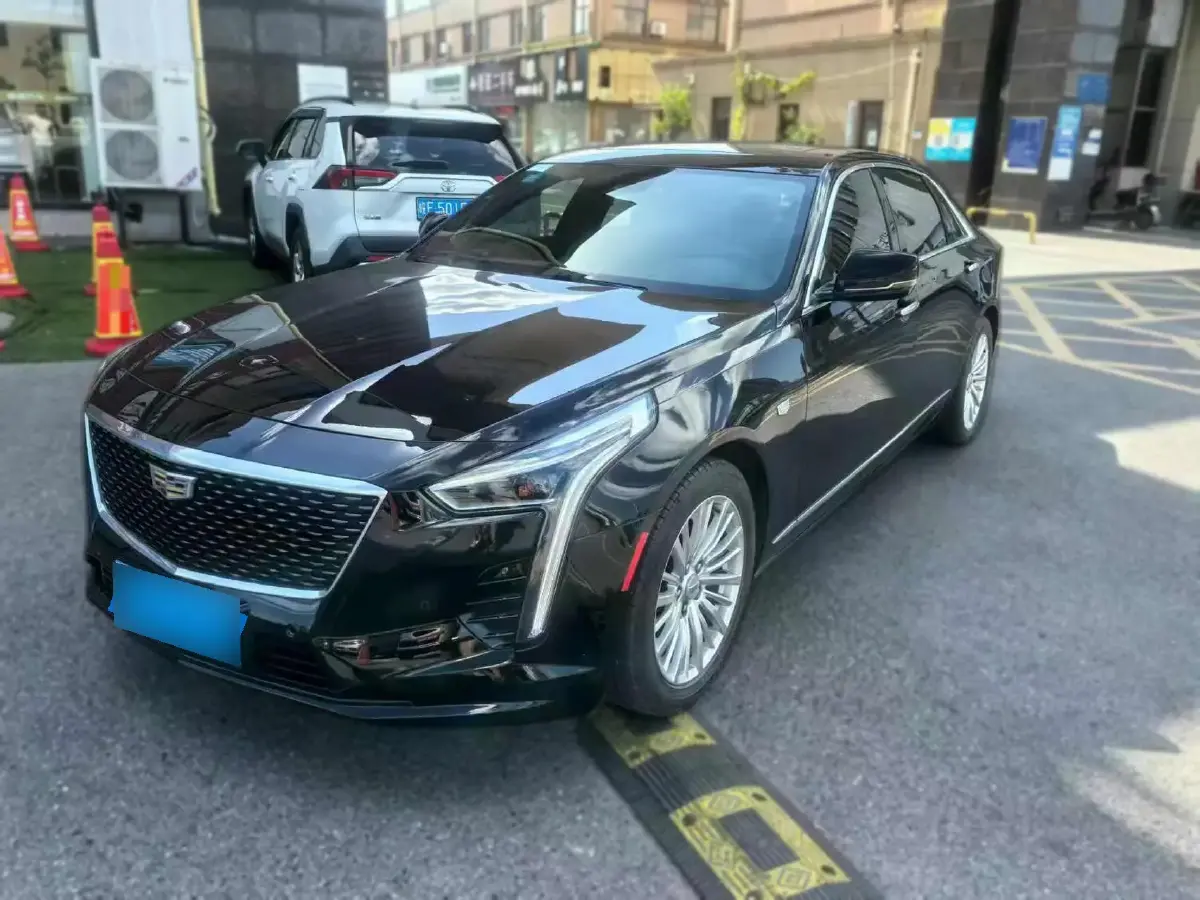 2020 Cadillac CT6 2.0T 241HP L4 10AT