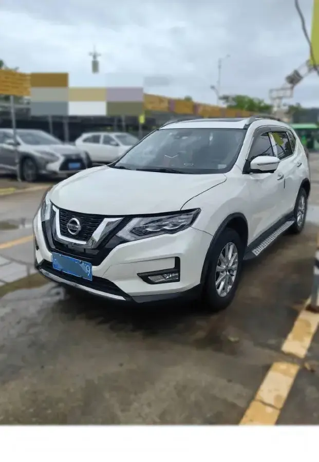 2020 Nissan X-Trail 2.0L 154HP L4 CVT