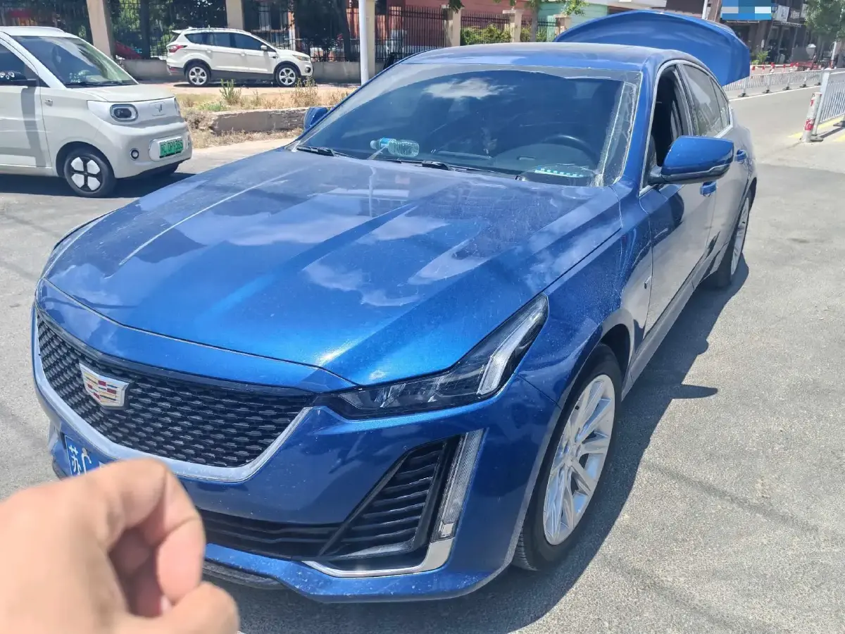 2020 Cadillac CT5 2.0T 237HP L4 10AT