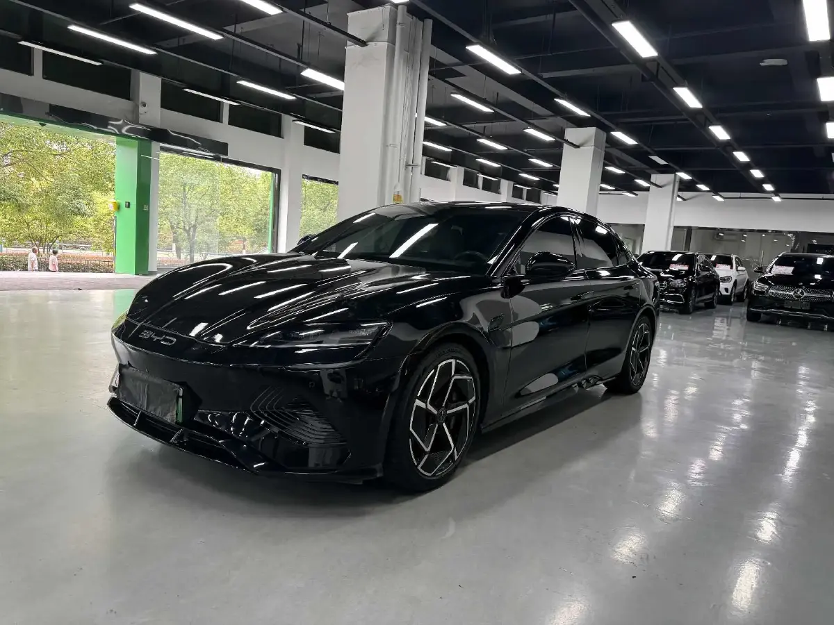 2022 BYD Seal BEV 82.5KWH