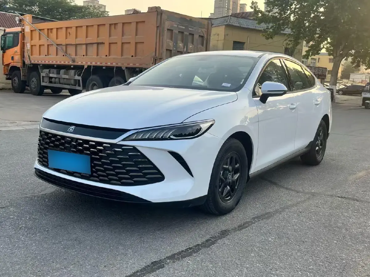 2025 BYD Qin Plus 1.5L 101HP L4 E-CVT PHEV 7.68KWH