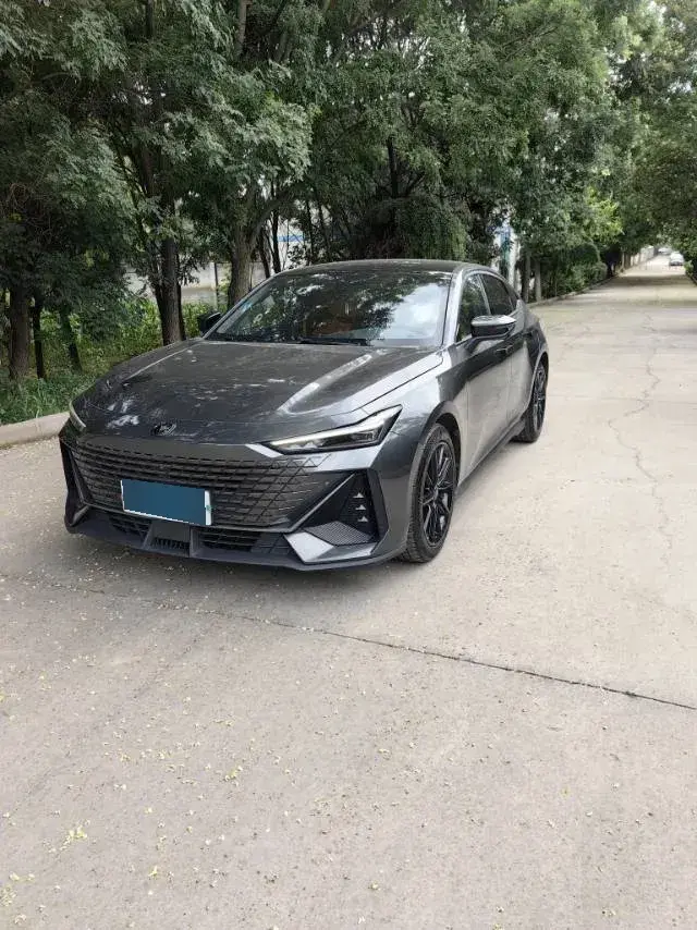 2022 ChangAn Raeton CC 1.5T 188HP L4 7DCT