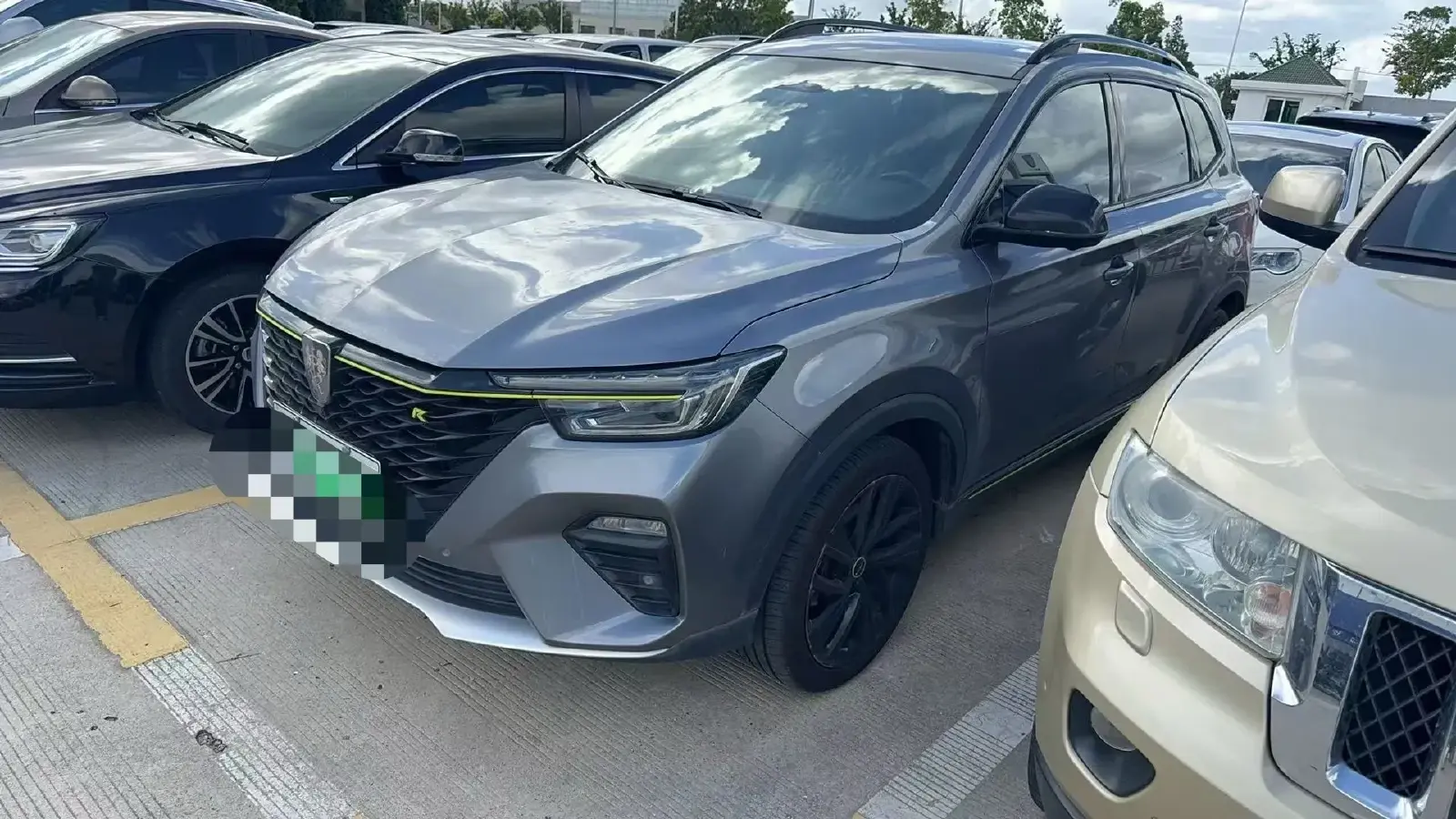 2021 Roewe RX5 1.5T 169HP L4 AMT PHEV 11.1KWH