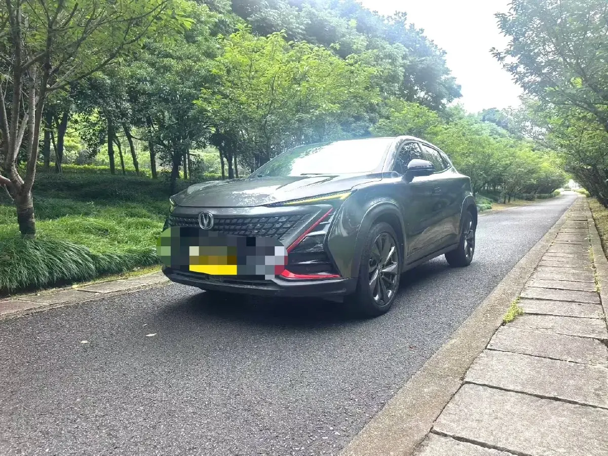 2020 ChangAn UNI-T 1.5T 180HP L4 7DCT