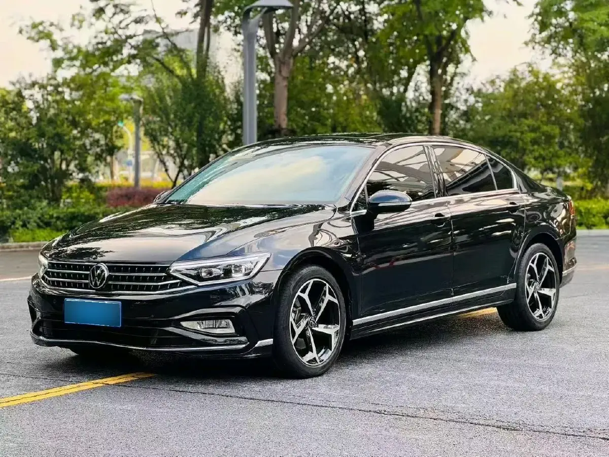 2024 Volkswagen Magotan 2.0T 186HP L4 7DCT