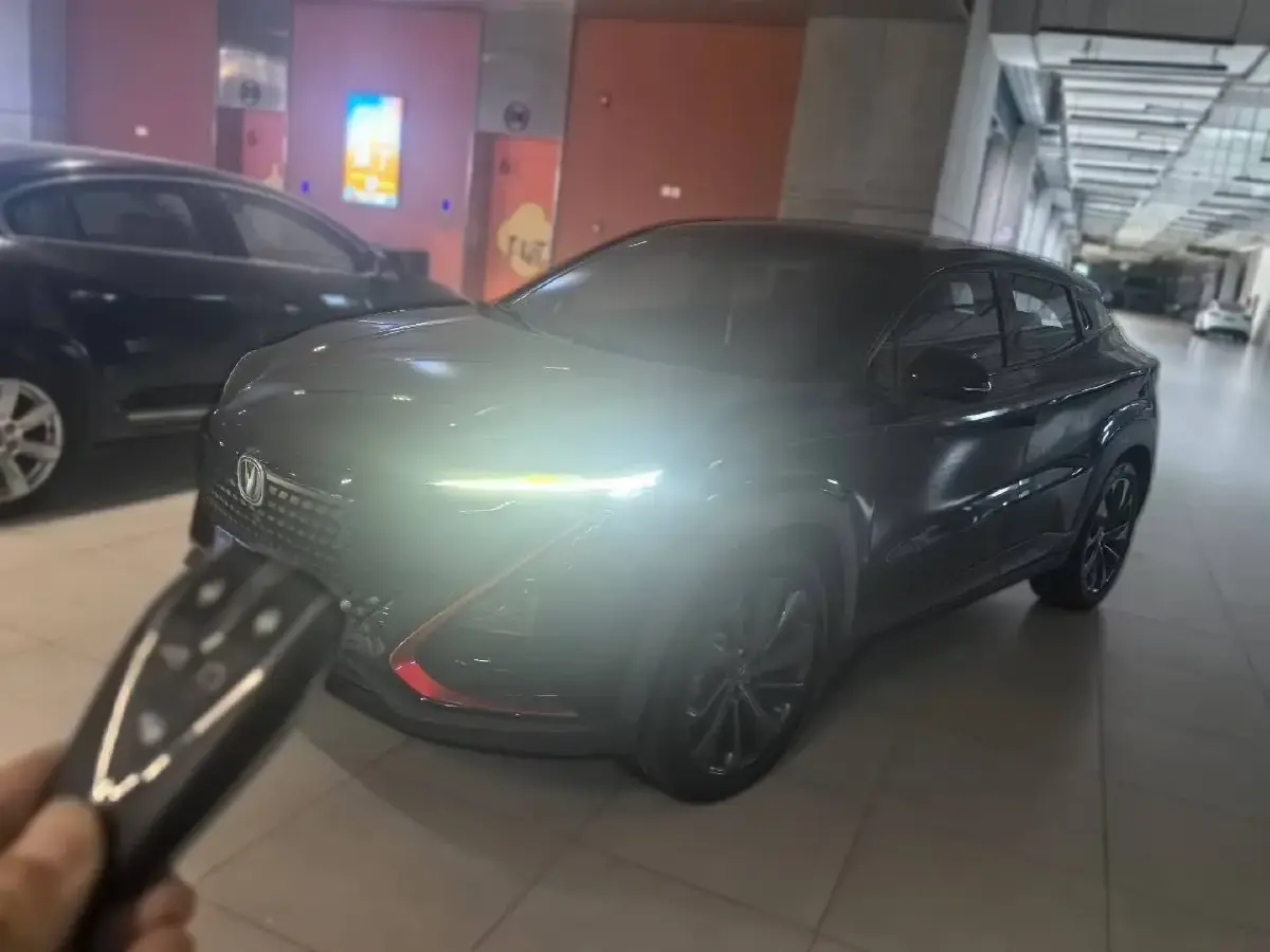 2020 ChangAn UNI-T 1.5T 180HP L4 7DCT