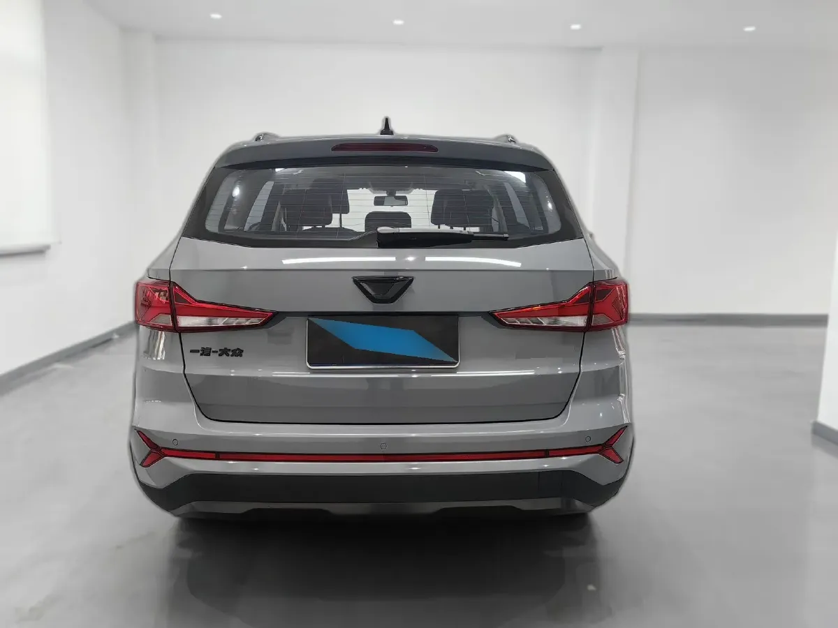 2022 Jetta VS7 1.4T 150HP L4 6AT,autocango,china used car exporter,china ev exporter,chinese used car exporter,chinese used ev exporter