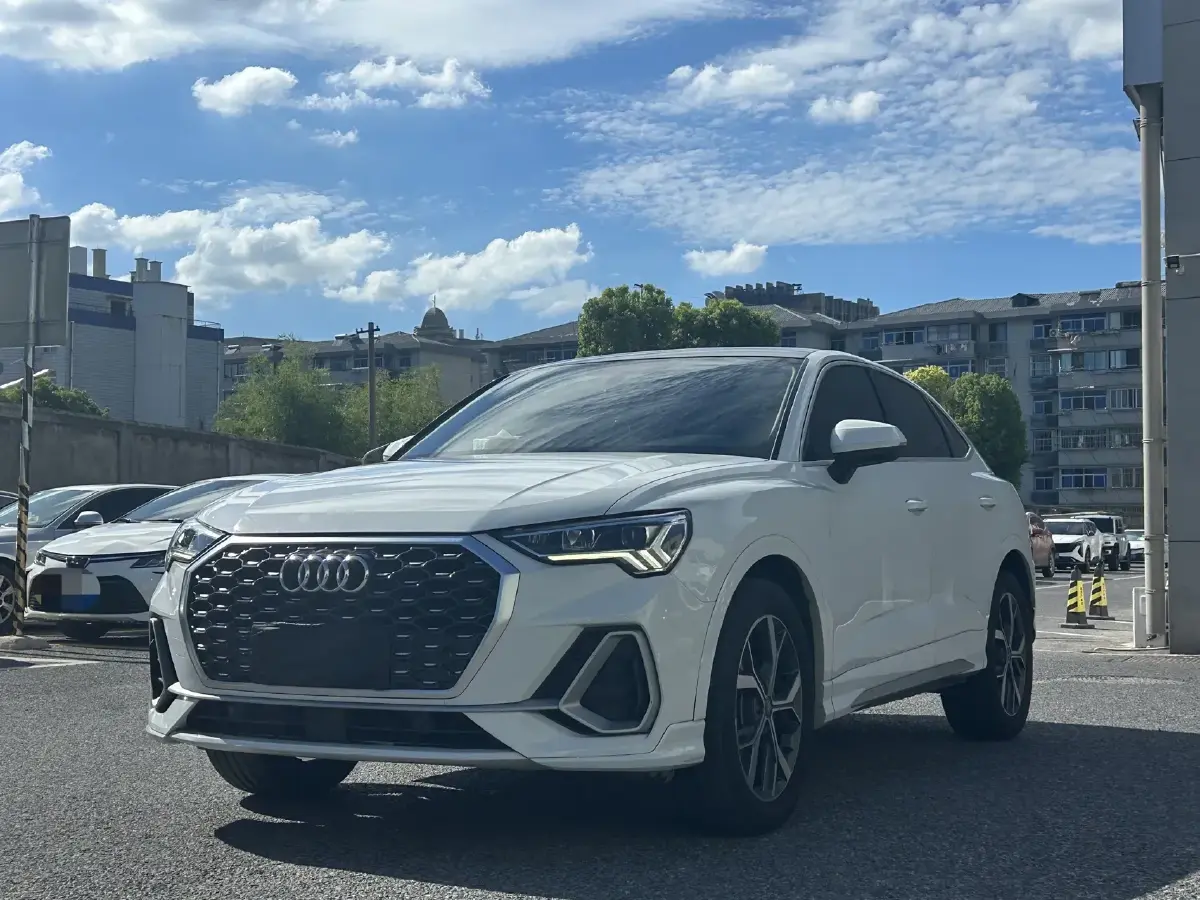 2020 Audi Q3 Sportback 2.0T 186HP L4 7DCT