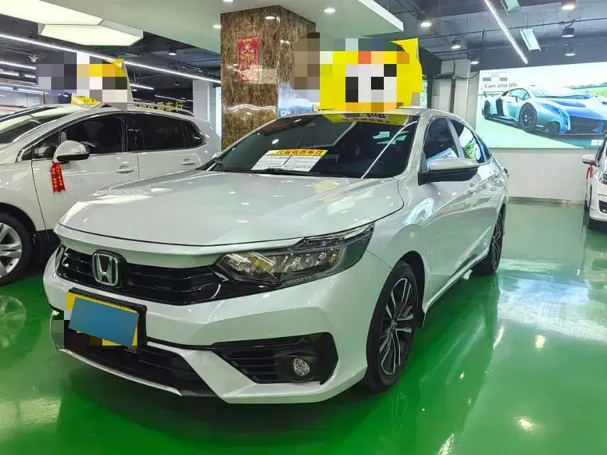 2022 Honda Envix 1.5L 109HP L4 E-CVT Hybrid