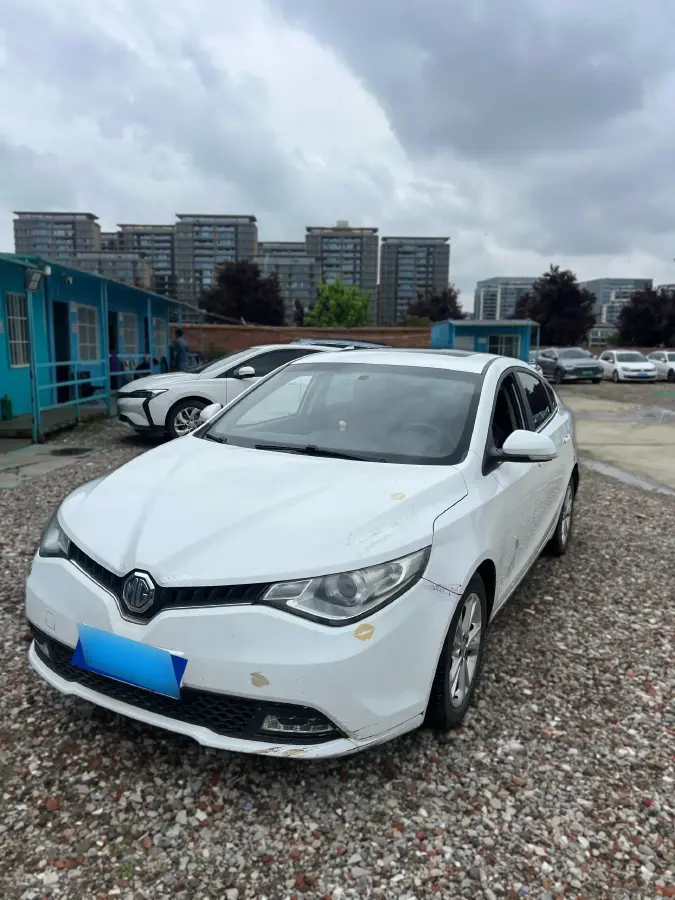 2016 MG GT 1.5T 129HP L4 6AT