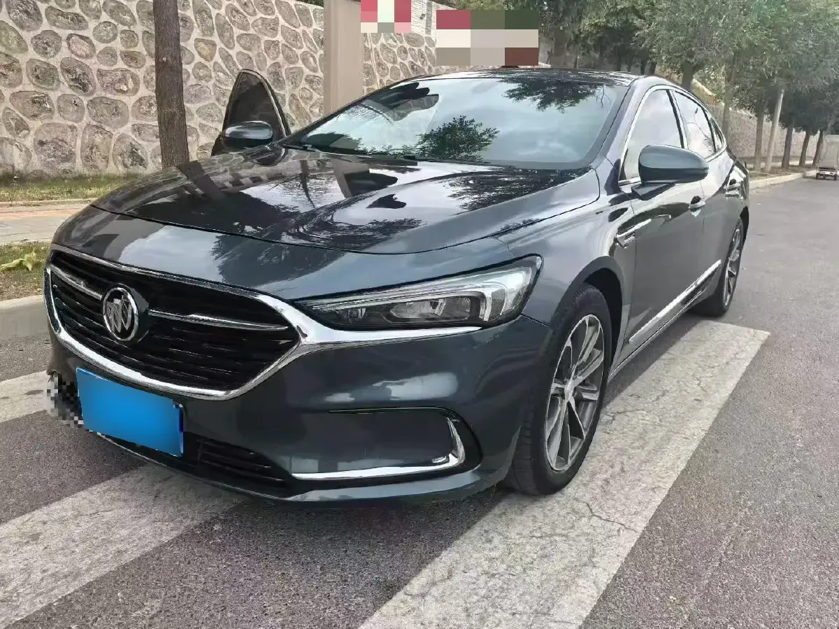 2020 Buick Larcosse 2.0T 237HP L4 9AT