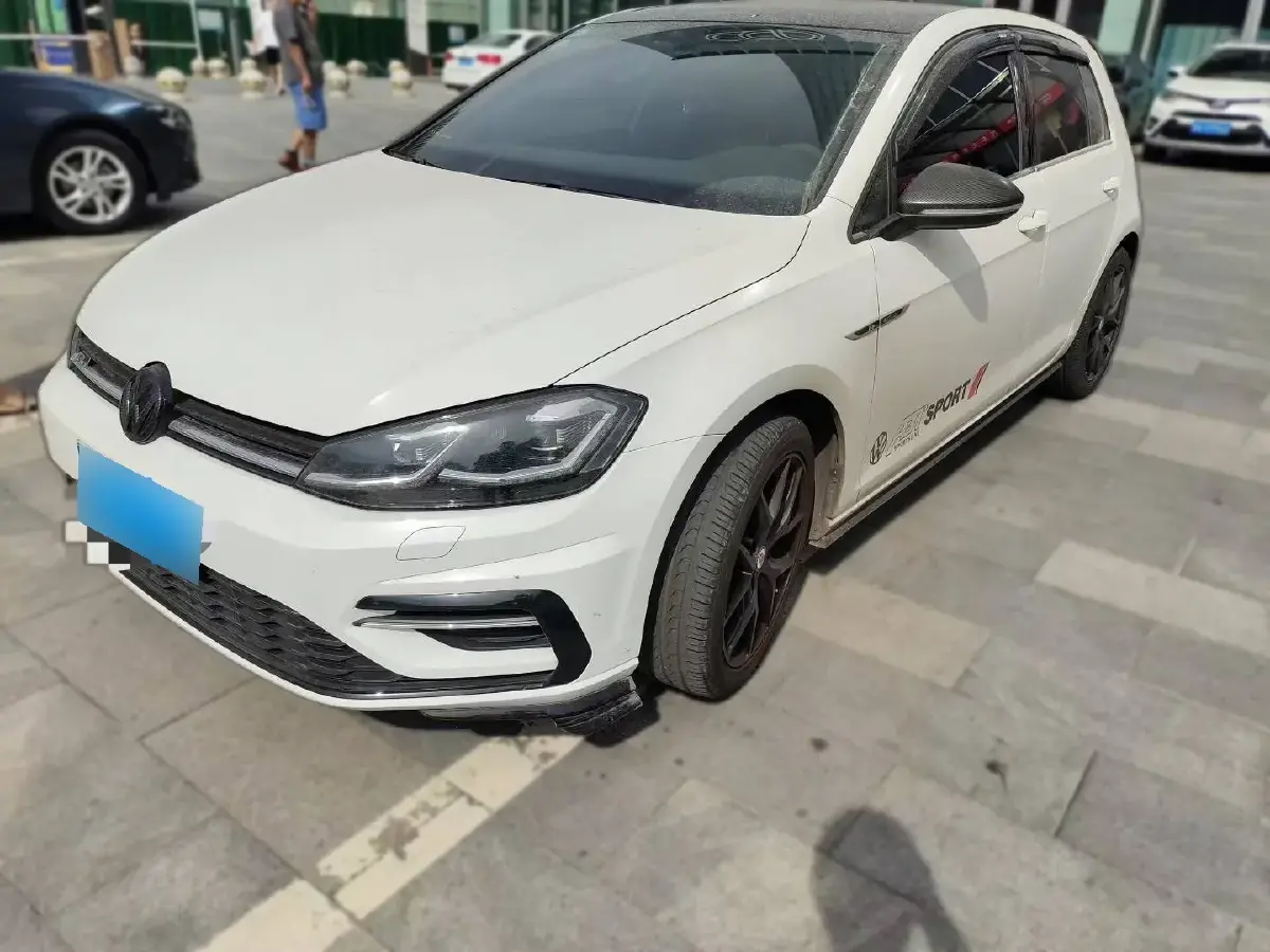 2019 Volkswagen Golf 1.4T 150HP L4 5MT