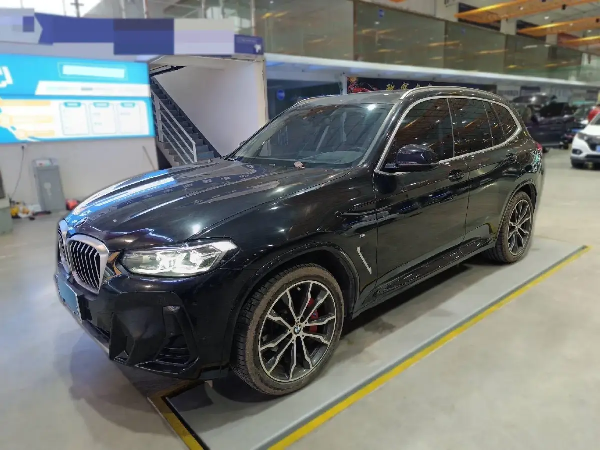 2022 BMW X3 2.0T 252HP L4 8AT