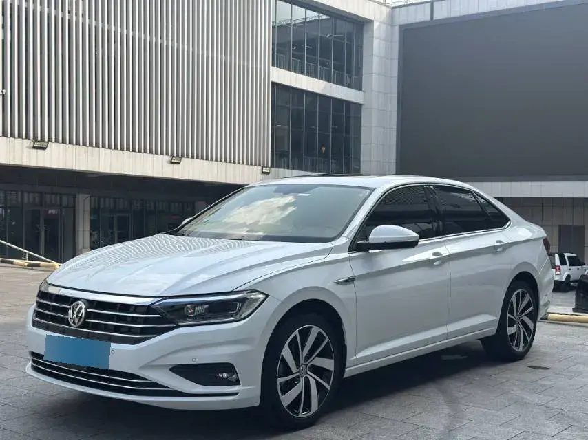 2021 Volkswagen Sagitar 1.4T 150HP L4 7DCT