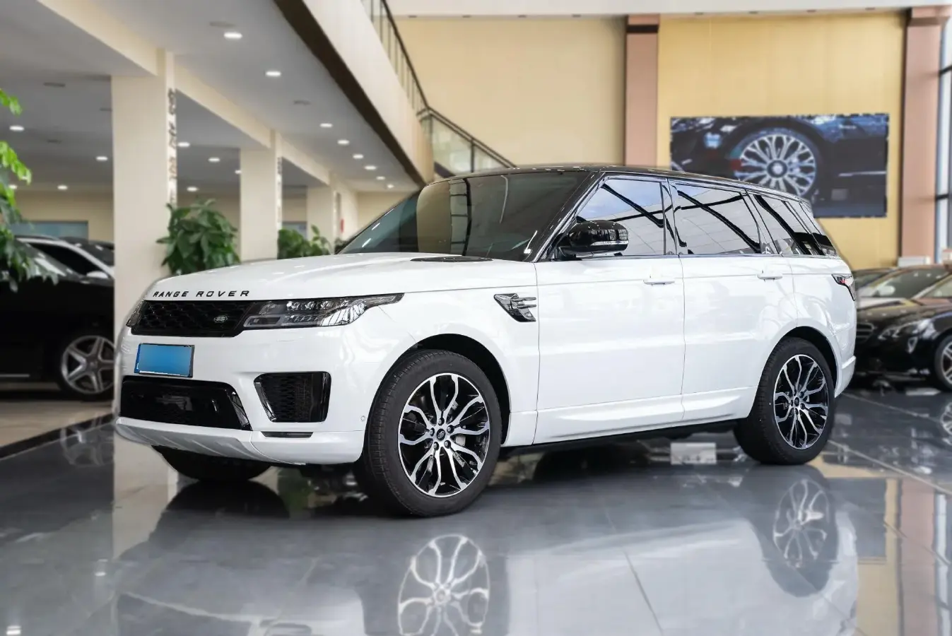 2022 Land Rover Range Rover Sport 3.0T 360HP L6 8AT