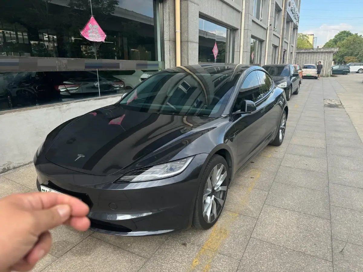 2023 Tesla Model 3 BEV 78.4KWH
