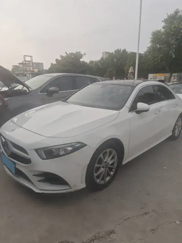 2021 Mercedes-Benz A Class 1.3T 163HP L4 7DCT