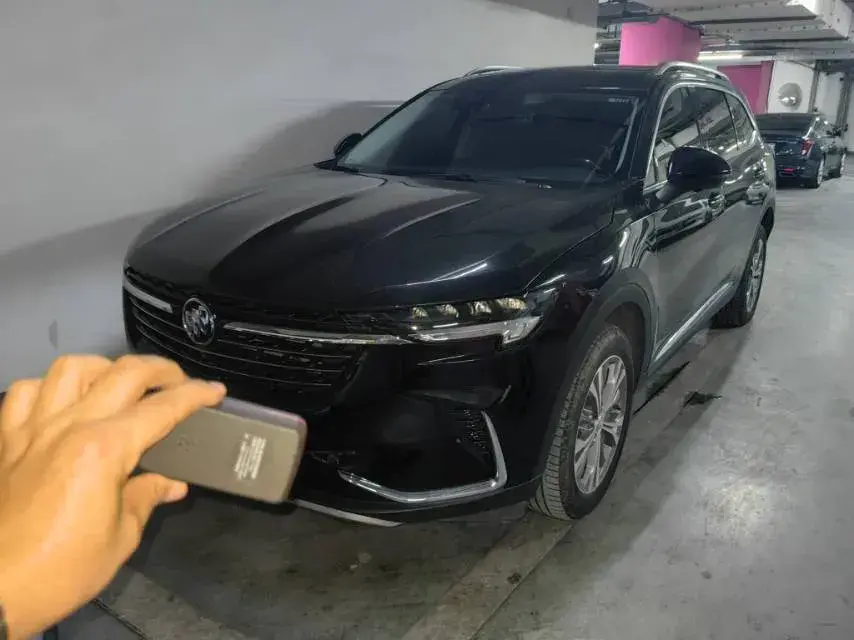 2022 Buick EnvisionPlus 2.0T 237HP L4 9AT