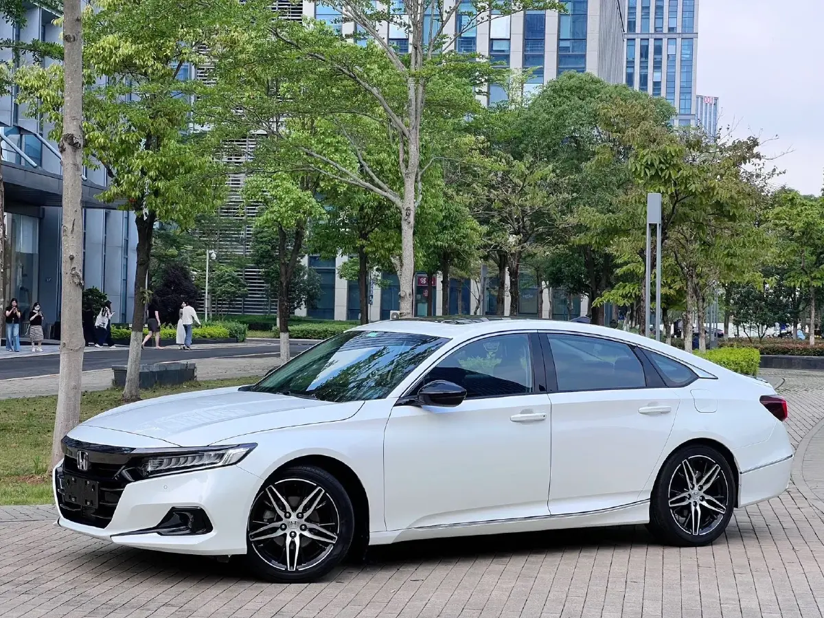 2022 Honda Accord 1.5T 194HP L4 CVT