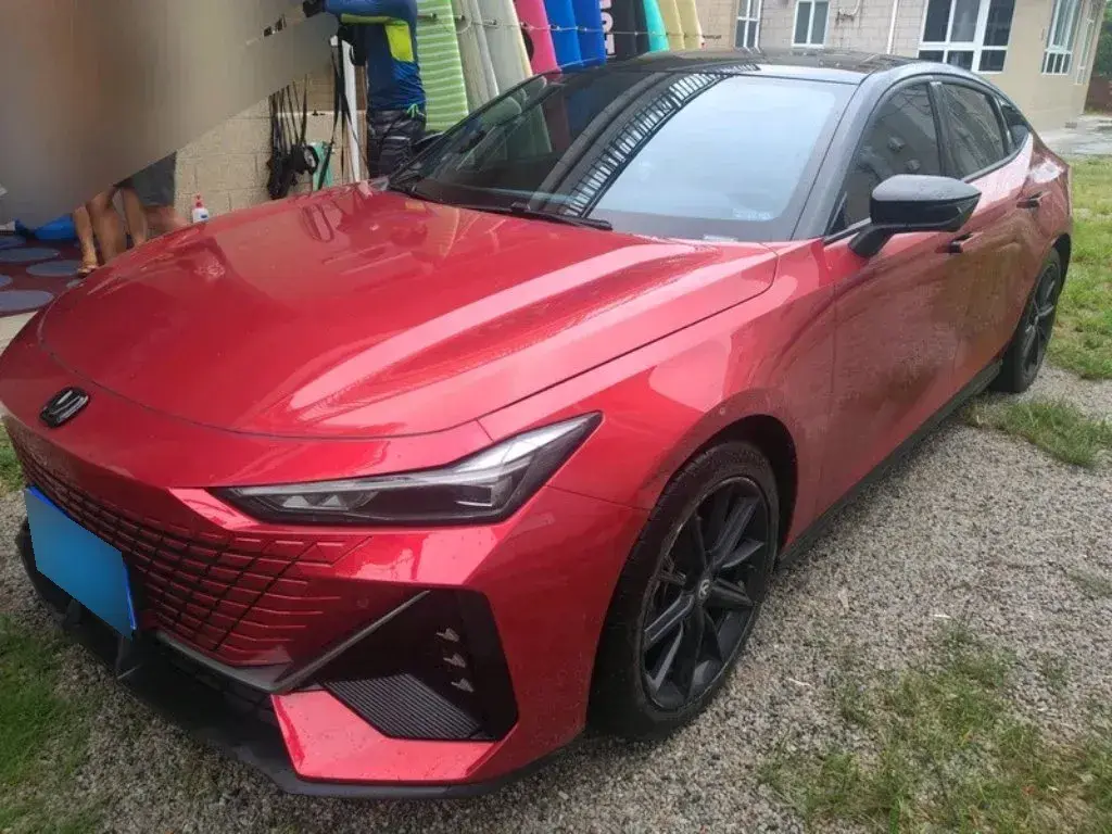 2022 ChangAn UNI-V 1.5T 188HP L4 7DCT