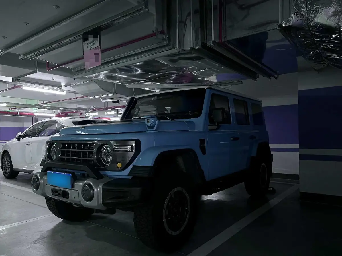 2025 212 212 T01 2.0T 252HP L4 8AT