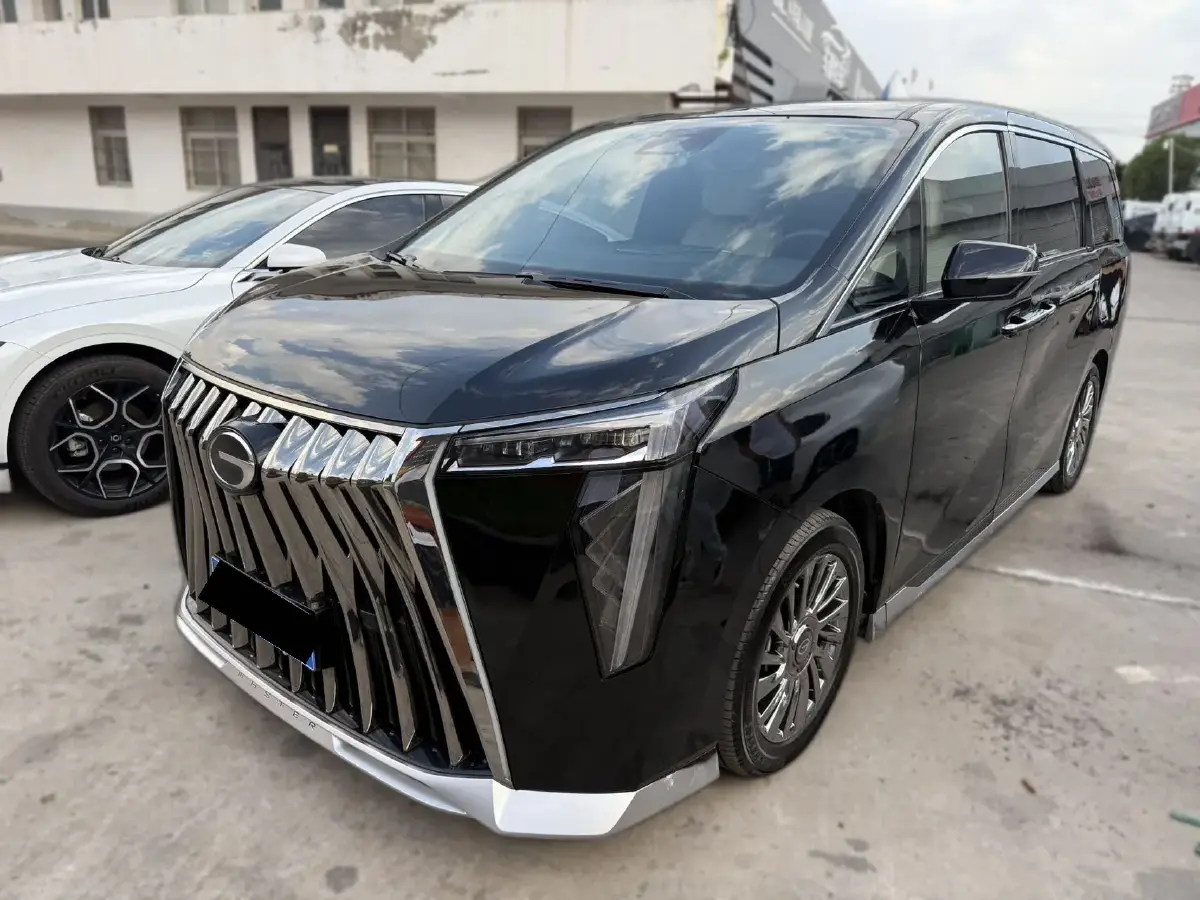 2023 GAC Trumpchi M8 2.0T 252HP L4 8AT