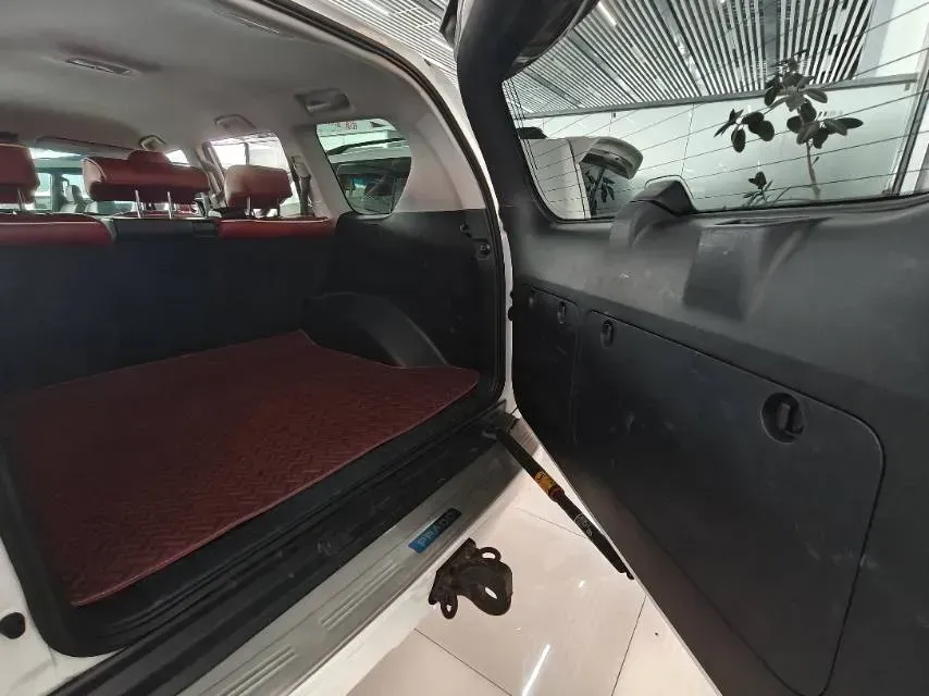 2020 Toyota Yaris 1.6T 261HP L3 6MT,autocango,china used car exporter,china ev exporter,chinese used car exporter,chinese used ev exporter