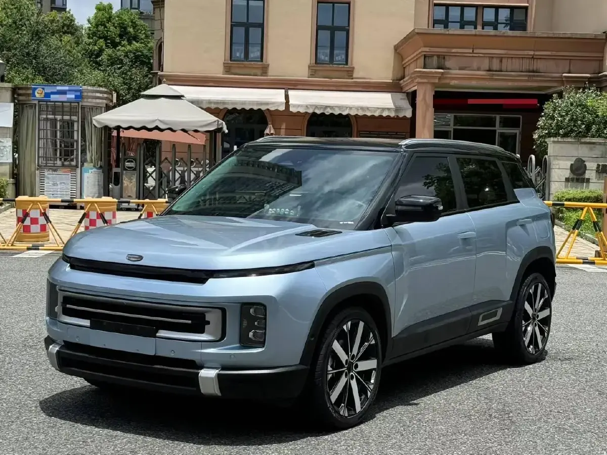 2023 Geely ICON 1.5T 181HP L4 7DCT