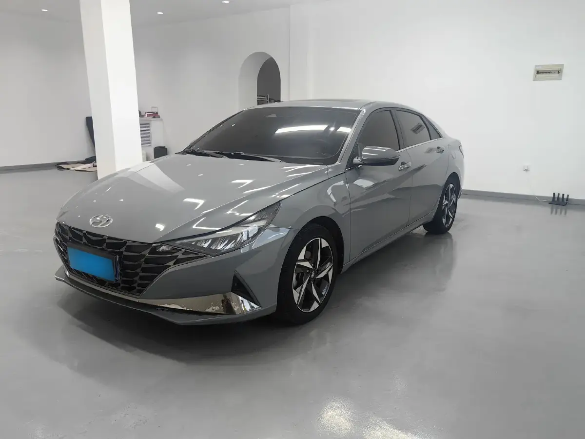 2021 Hyundai Elantra 1.5L 115HP L4 CVT