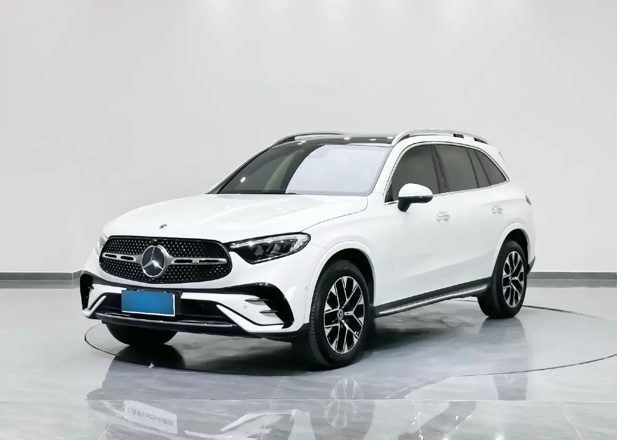 2023 Mercedes-Benz GLC Class 2.0T 204HP L4 9AT