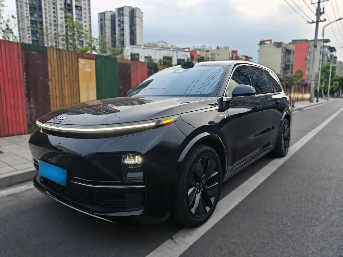 2022 Li L9 Range Extended 154HP REEV 42.6KWH