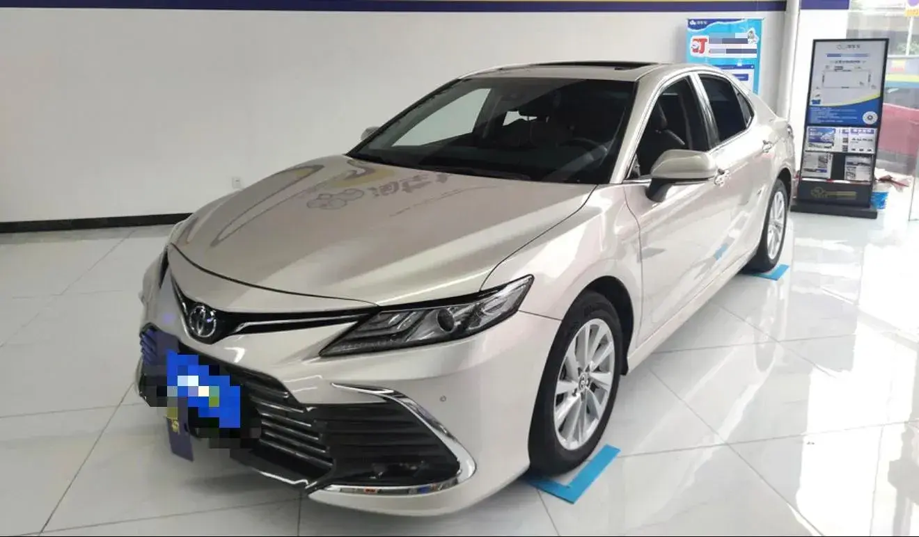 2023 Toyota Camry 2.0L 177HP L4 CVT