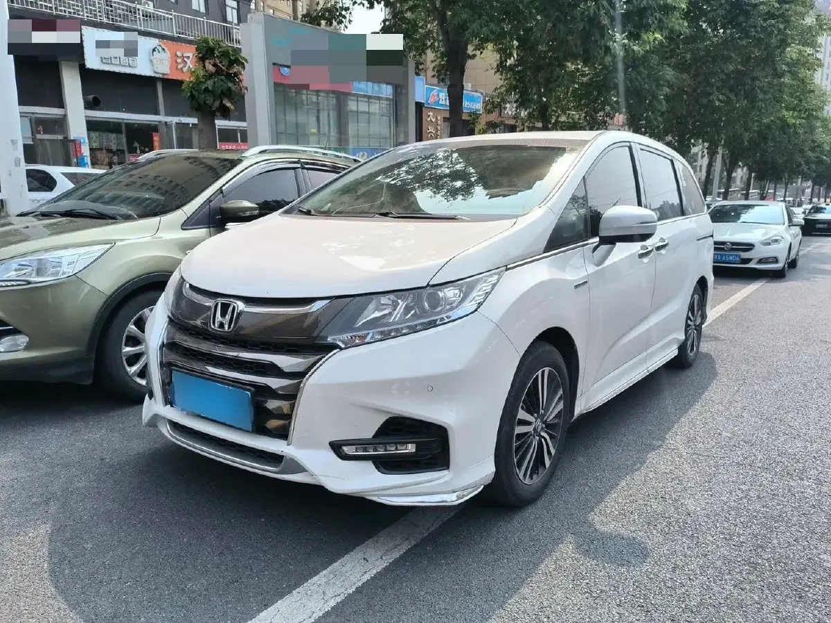 2021 Honda Odyssey 2.0L 146HP L4 E-CVT Hybrid