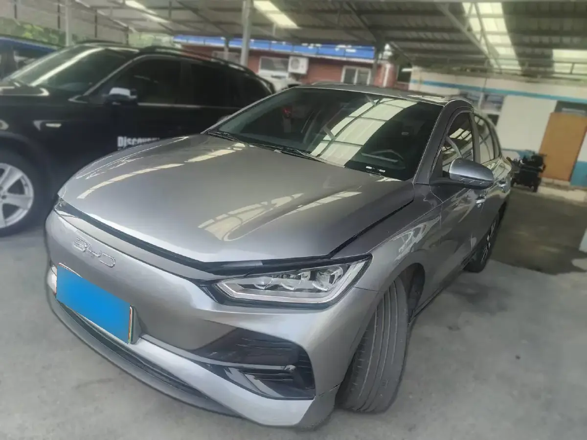 2023 BYD e2 BEV 43.2KWH