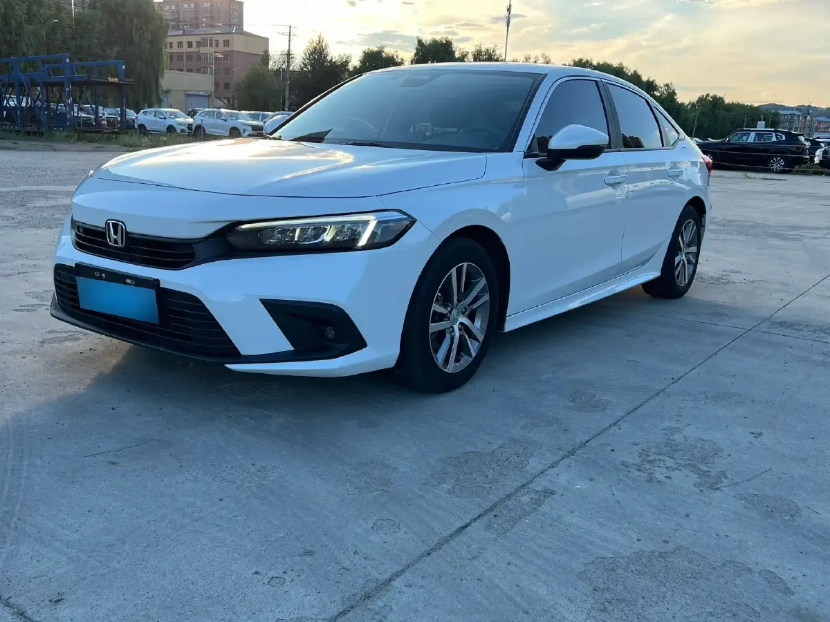 2022 Honda Civic 1.5T 182HP L4 CVT