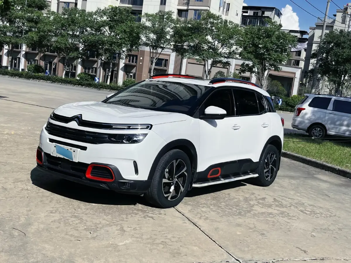2019 Citroen C5 Aircross 1.8T 204HP L4 6AT