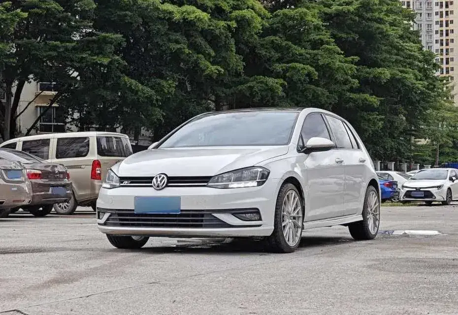 2019 Volkswagen Golf 1.4T 150HP L4 7DCT