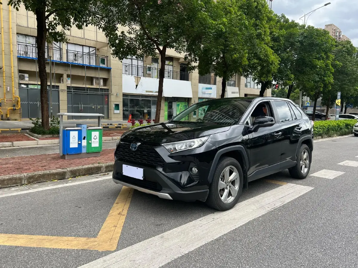 2021 Toyota RAV4 Hybird E+ 2.5L 180HP L4 E-CVT PHEV 15.984KWH