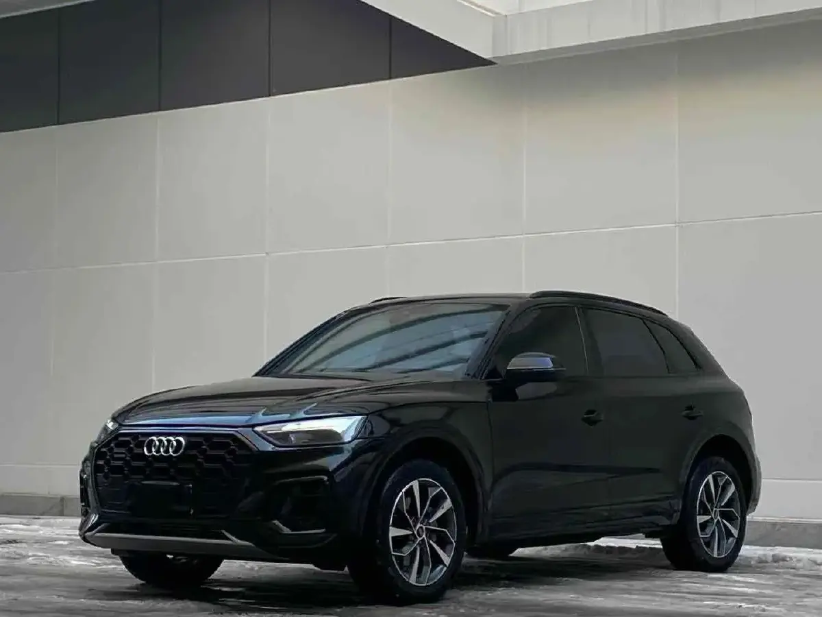 2024 Audi Q5L 2.0T 245HP L4 7DCT