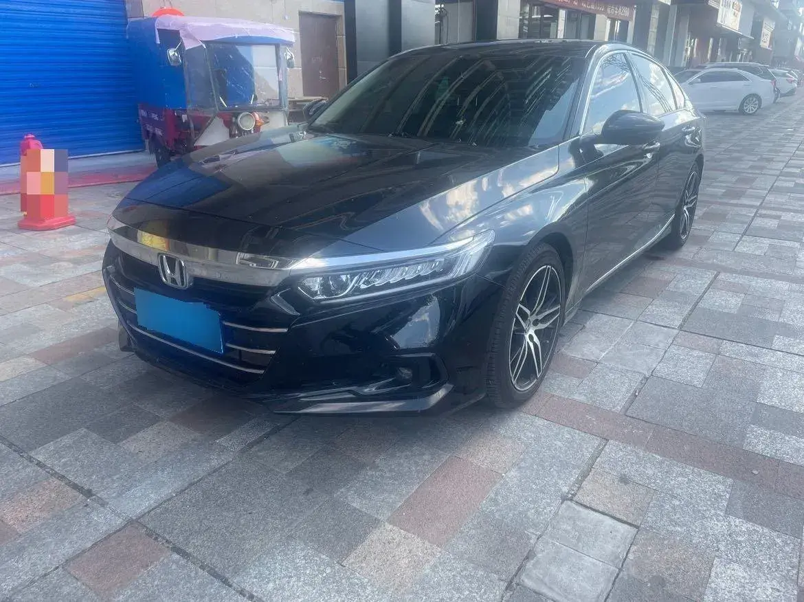 2022 Honda Accord 1.5T 194HP L4 CVT