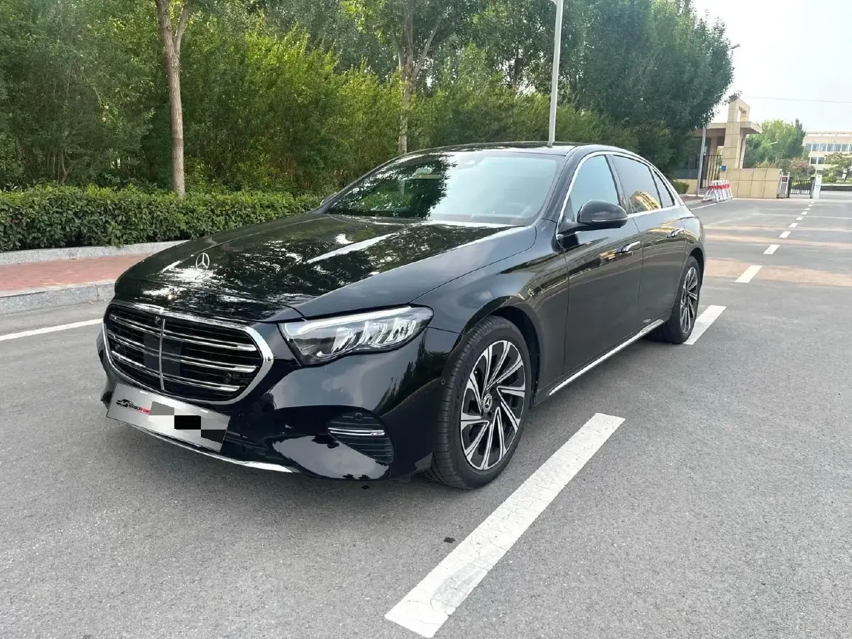 2025 Mercedes-Benz E Class 2.0T 258HP L4 9AT