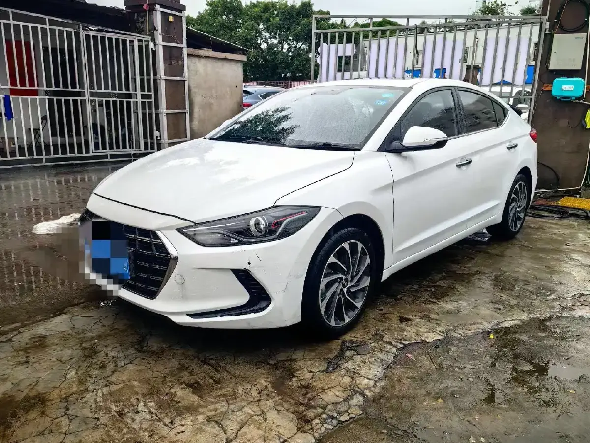 2020 Hyundai Elantra 1.4T 130HP L4 7DCT
