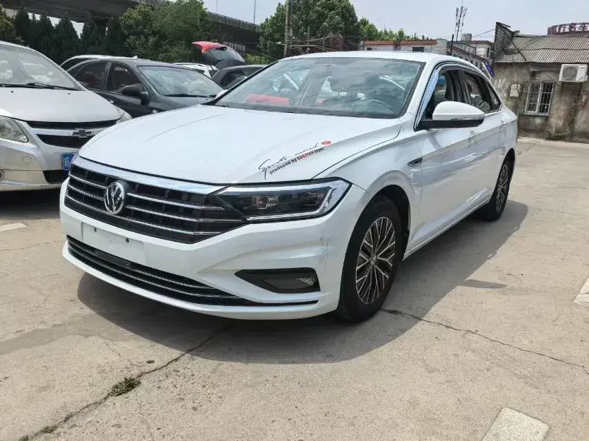 2020 Volkswagen Sagitar 1.4T 150HP L4 7DCT