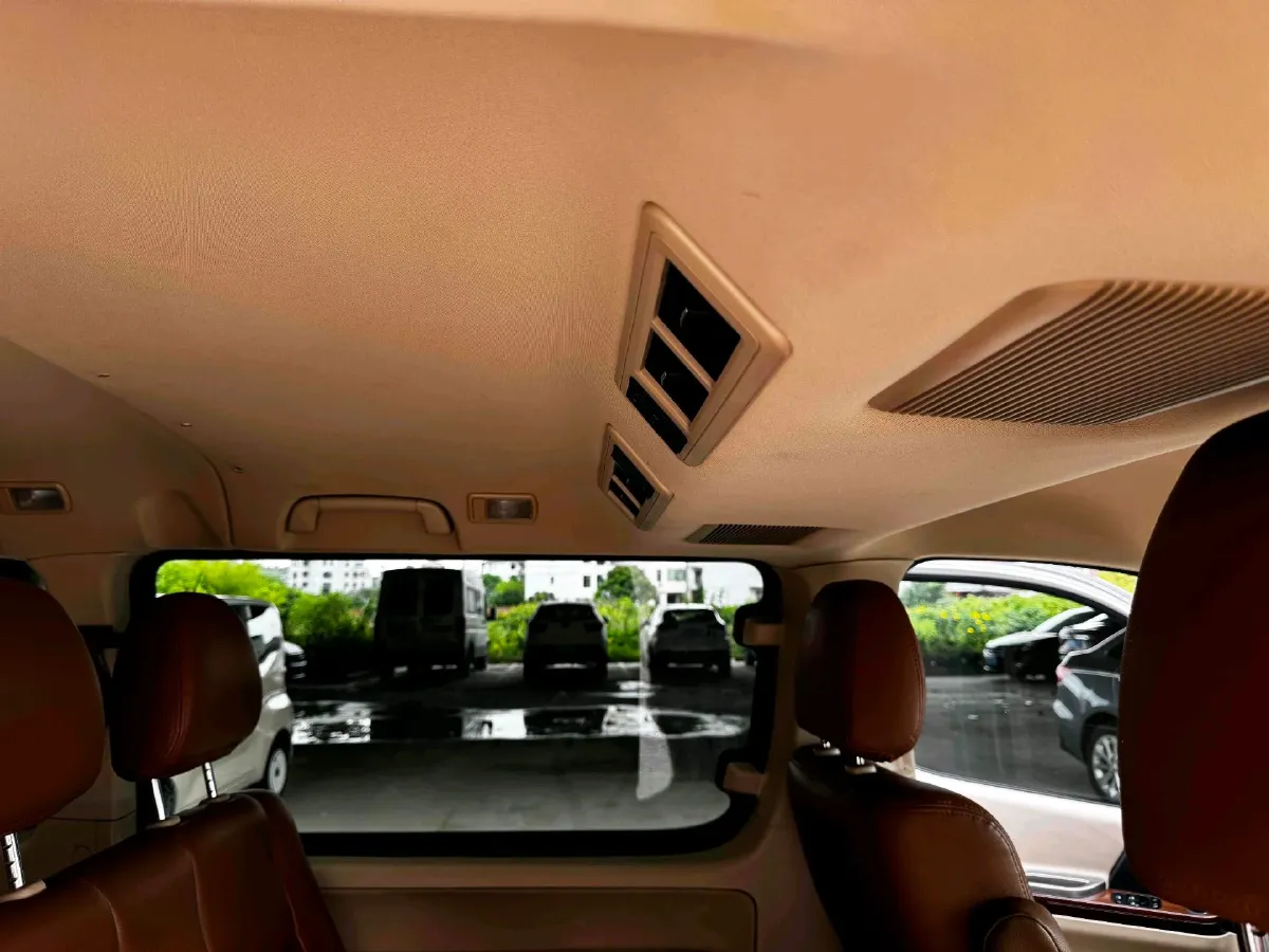 2014 JinBei Grace 2.4L 139HP L4 5MT,autocango,china used car exporter,china ev exporter,chinese used car exporter,chinese used ev exporter