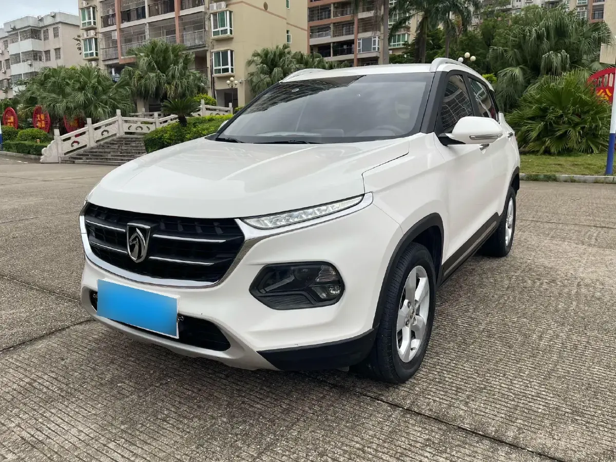 2017 BaoJun 510 1.5L 112HP L4 6MT