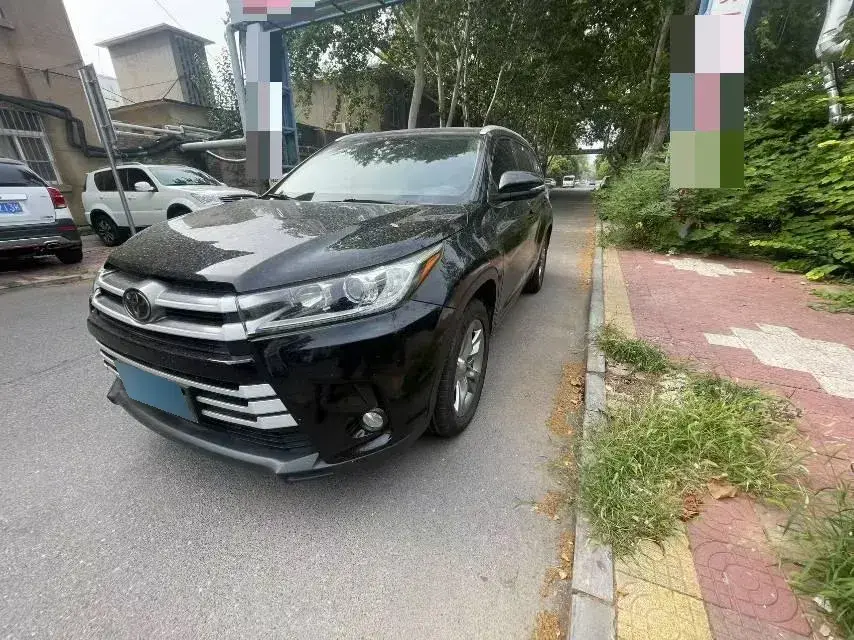 2018 Toyota Highlander 2.0T 220HP L4 6AT