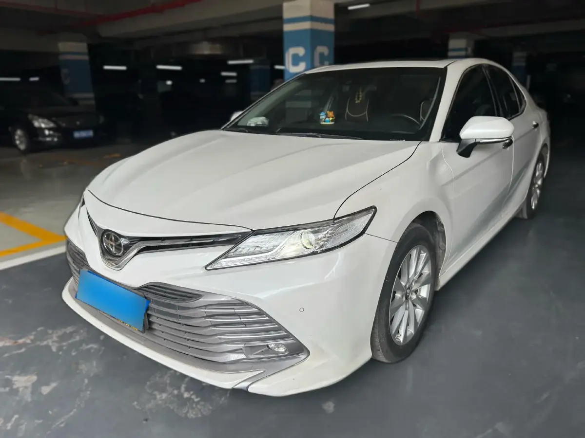 2019 Toyota Camry 2.0L 178HP L4 CVT